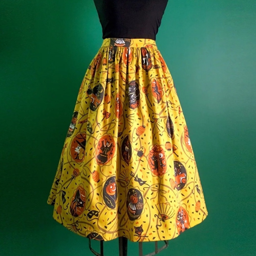 Kitschy Witch Stephanie Buscema pinup skirt